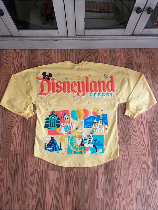 Disney Sweaters - Disneyland Resort "Play in
Park" Spirit Jersey - Medium